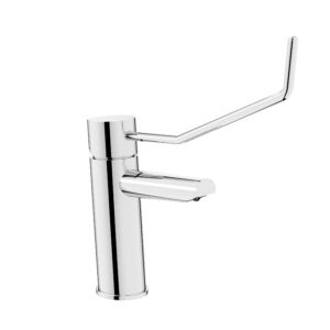 TORNEIRA HOSPITALAR COM MANIPULO LONGO